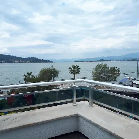 Blue Berry With Jacuzzi Apartment