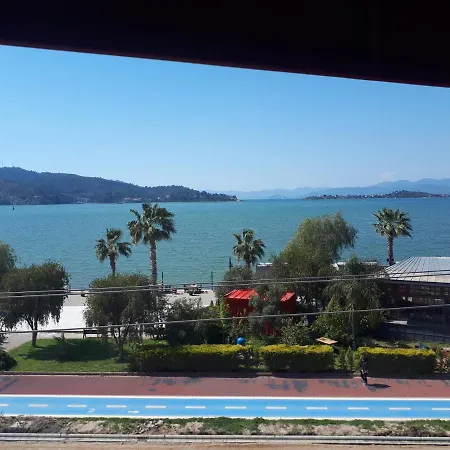 Blue Berry With Jacuzzi Apartment Fethiye